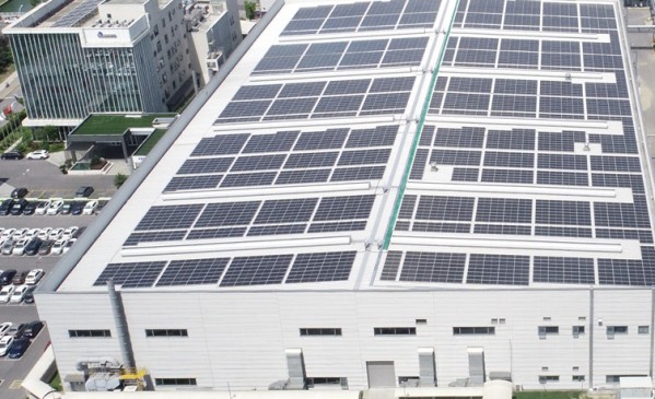 UTC birdeye view w Solar PV_1920x